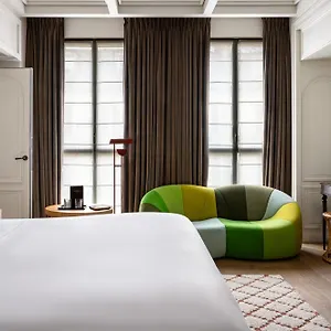 Hotel Sinner, Paris