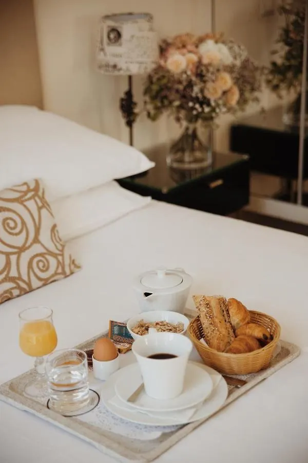 Arcadie Montparnasse Paris Hotel